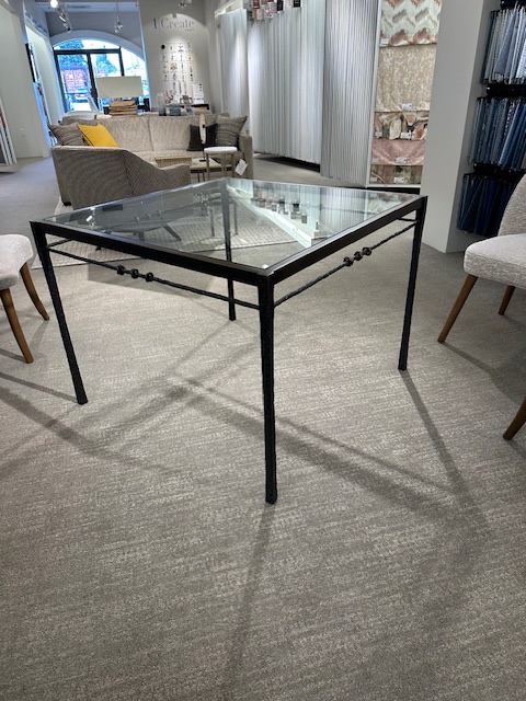 Alberto Game Table