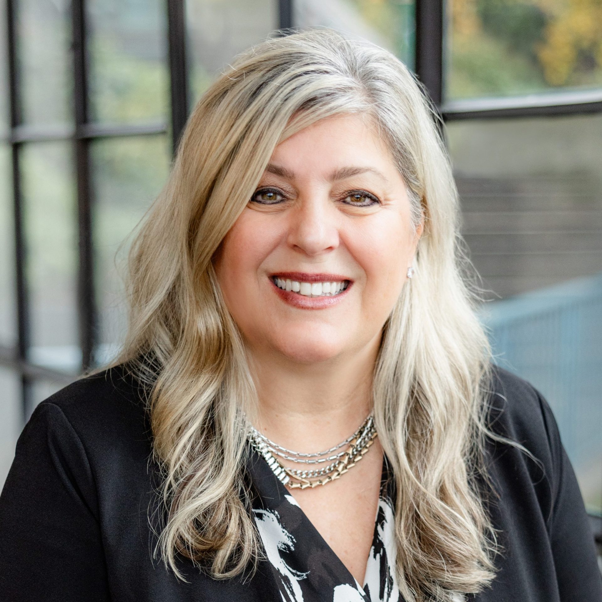 Danielle Krieg Headshot