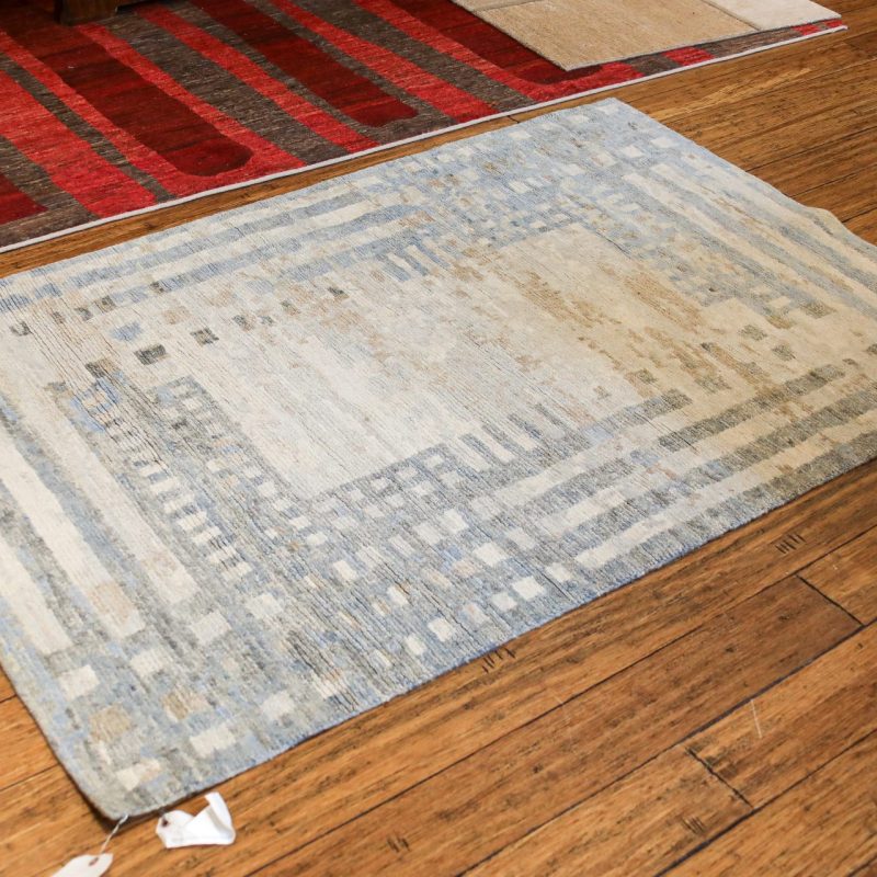 4'x6' Wool Modernas Rug